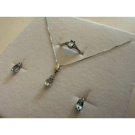 Parure COLLANA PUNTO LUCE ORECCHINI ANELLO ORO BIANCO 18 KARATI 750% E ZIRCONI