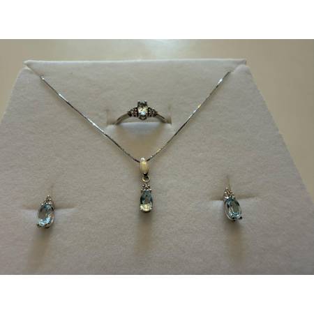 Parure COLLANA PUNTO LUCE ORECCHINI ANELLO ORO BIANCO 18 KARATI 750% E ZIRCONI