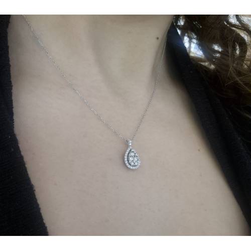 COLLANA PUNTO LUCE DIAMANTI Forma A...