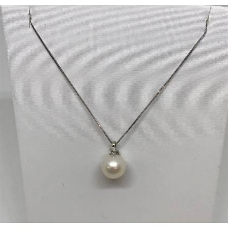 COLLANA KIOTO Con Perla Coltivata Acqua Dolce 8 mm Diamante Oro Bianco 9 Kt 375%