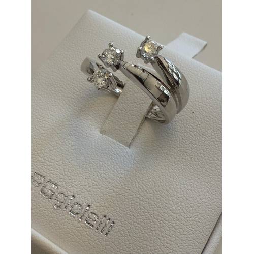 ANELLO TRILOGY DIAMANTI Taglio...