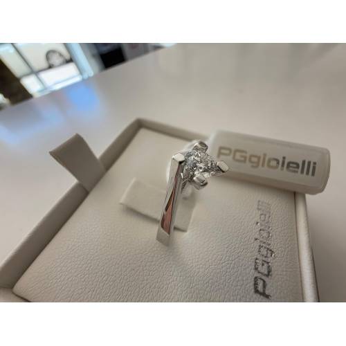 ANELLO SOLITARIO DIAMANTE Taglio...