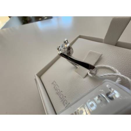 ANELLO SOLITARIO DIAMANTE Taglio Brillante G VS ORO BIANCO 18 KARATI PG Gioielli
