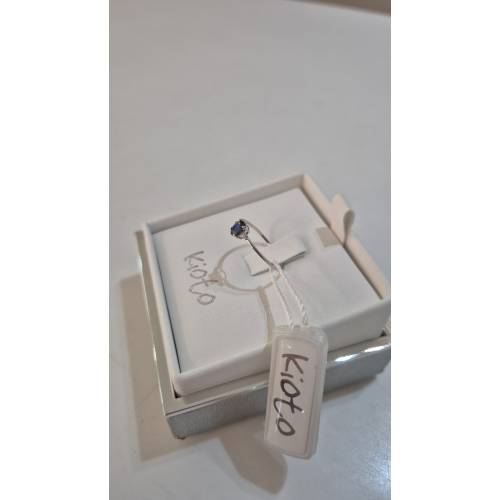 ANELLO KIOTO Solitario Con ZAFFIRO...