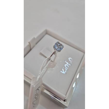 ANELLO KIOTO Solitario Con QUARZO AZZURRO E DIAMANTI In Oro Bianco 9 Karati 375%