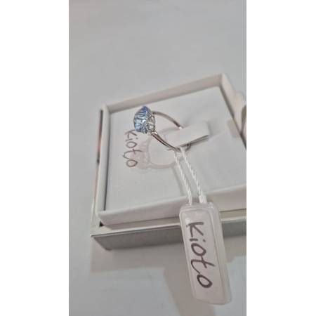 ANELLO KIOTO Solitario Con QUARZO AZZURRO E DIAMANTI In Oro Bianco 9 Karati 375%