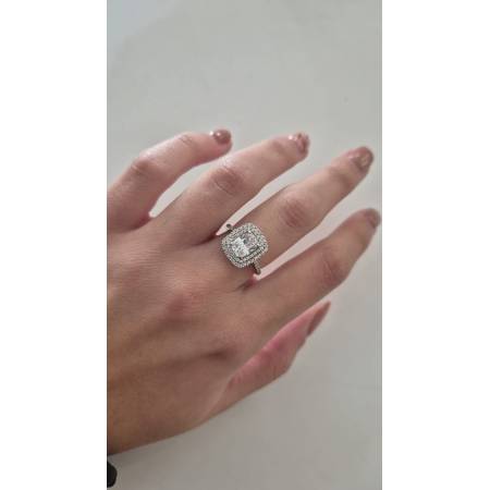 ANELLO Donna Pietra Centrale E Zirconi Tondi Bianchi ORO BIANCO 18 Karati 750%