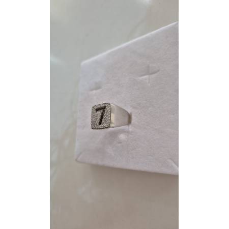 ANELLO Donna Con Numero 7 Squadrato Zirconi Bianchi In ORO BIANCO 18 Karati 750%