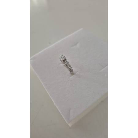 ANELLO Donna Fascia Di Pavè Pietra Centrale E Zirconi ORO BIANCO 18 Karati 750%