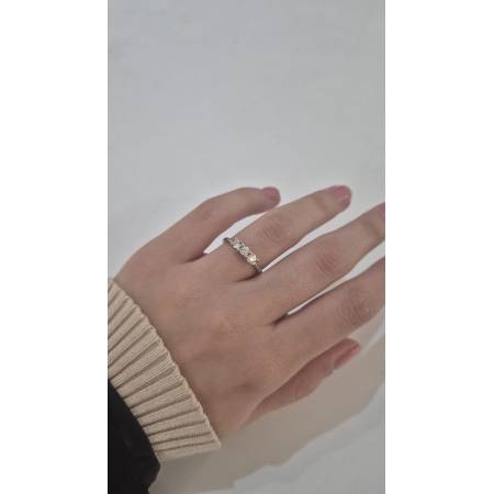 ANELLO Da Donna TRILOGY Con Zirconi Tondi Bianchi In ORO BIANCO 18 Karati 750%
