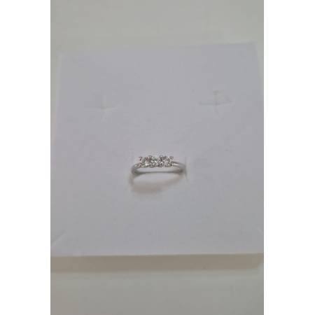 ANELLO Da Donna TRILOGY Con Zirconi Tondi Bianchi In ORO BIANCO 18 Karati 750%