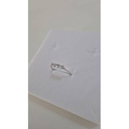 ANELLO Da Donna TRILOGY Con Zirconi Tondi Bianchi In ORO BIANCO 18 Karati 750%