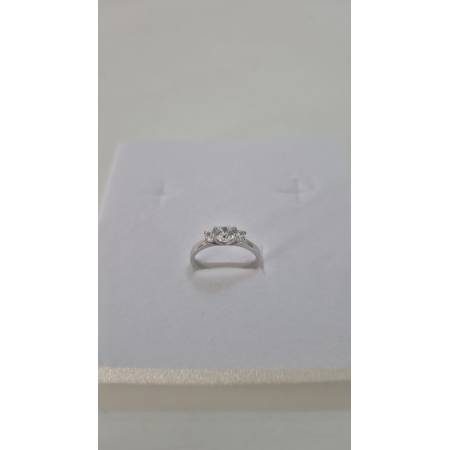 ANELLO Da Donna TRILOGY Con Zirconi Tondi Bianchi In ORO BIANCO 18 Karati 750%