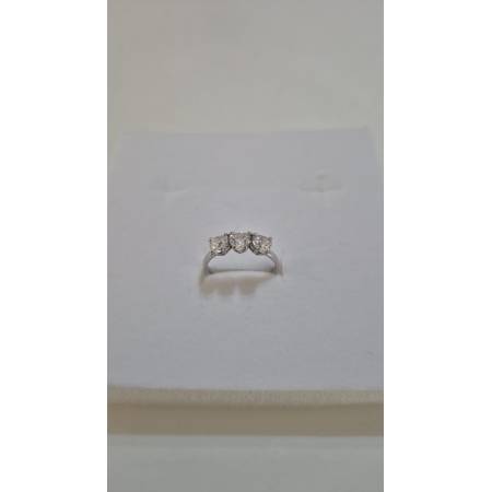 ANELLO Da Donna TRILOGY Con Zirconi A Cuore Bianchi In ORO BIANCO 18 Karati 750%