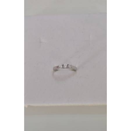 ANELLO Da Donna TRILOGY Con Zirconi Tondi Bianchi In ORO BIANCO 18 Karati 750%