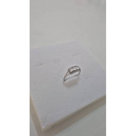 ANELLO Da Donna TRILOGY Con Zirconi Bianchi Squadrati ORO BIANCO 18 Karati 750%