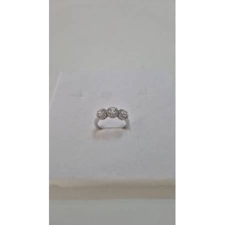 ANELLO Da Donna TRILOGY Con Zirconi Bianchi Tondi In ORO BIANCO 18 Karati 750%