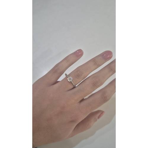 ANELLO Solitario ORO BIANCO 18 Karati...