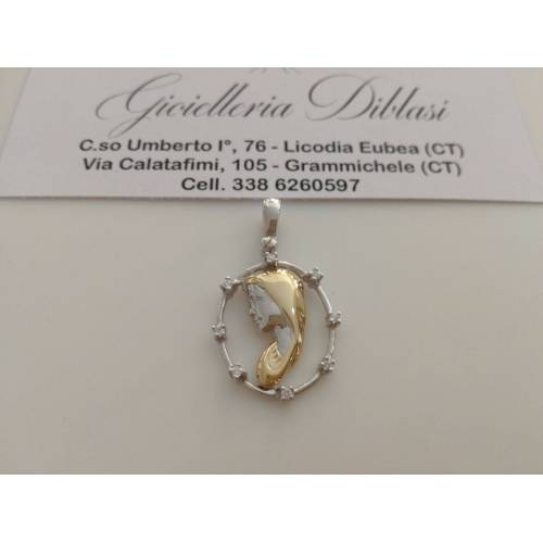 MEDAGLIA CIONDOLO PENDENTE MADONNA IN ORO BICOLORE E ZAFFIRI (18 KT 750%) - 1