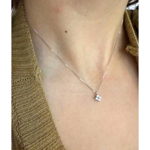 COLLANA PUNTO LUCE DIAMANTI Forma A...