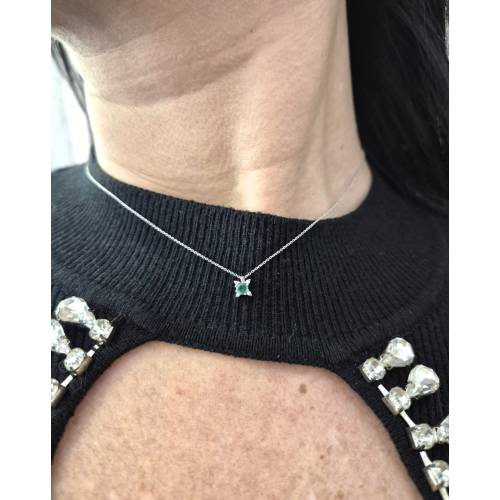 COLLANA SMERALDO E DIAMANTI In Oro...