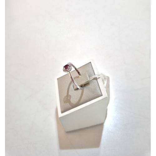 ANELLO SOLITARIO RUBINO Rosso Ovale E...