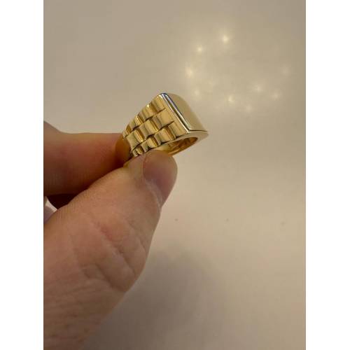 ANELLO UOMO ORO GIALLO 18 KARATI 750%...