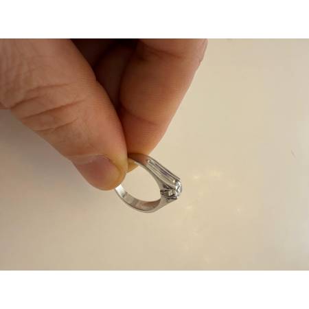ANELLO Da Uomo Solitario In ORO BIANCO 18 Karati 750% Con Zircone Tondo Centrale